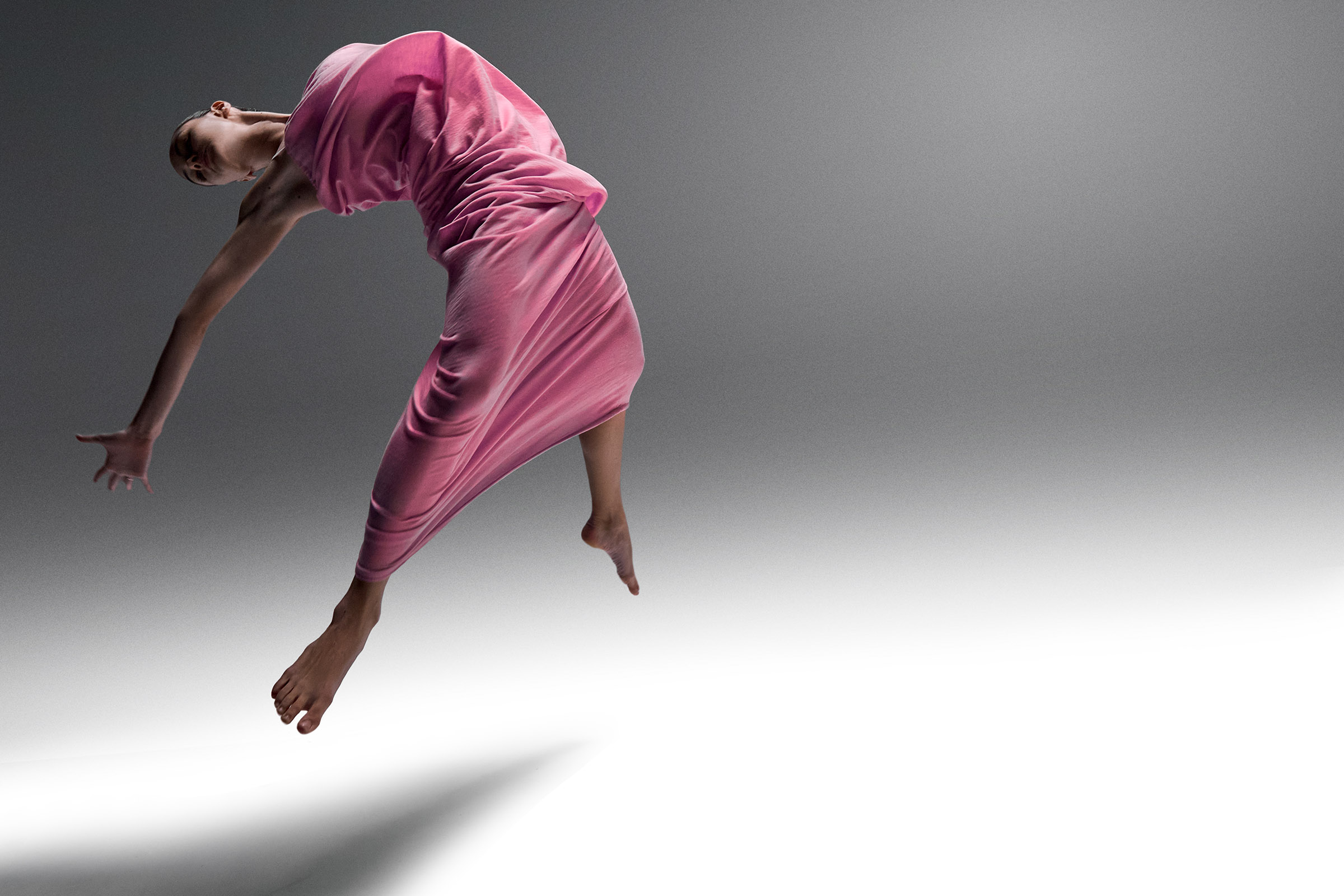 Cariaggi. Movement, bodies and cashmere.
